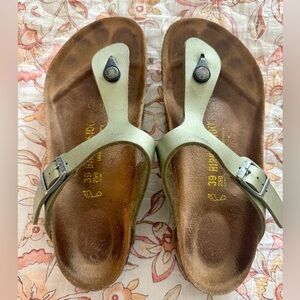 Birkenstock Gizeh Sandals